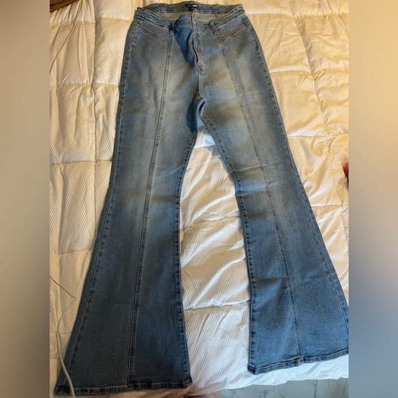 Fashion Nova Denim - Fashion nova brand new jeans size 16 blue